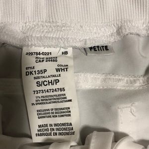 Scrub pants never worn